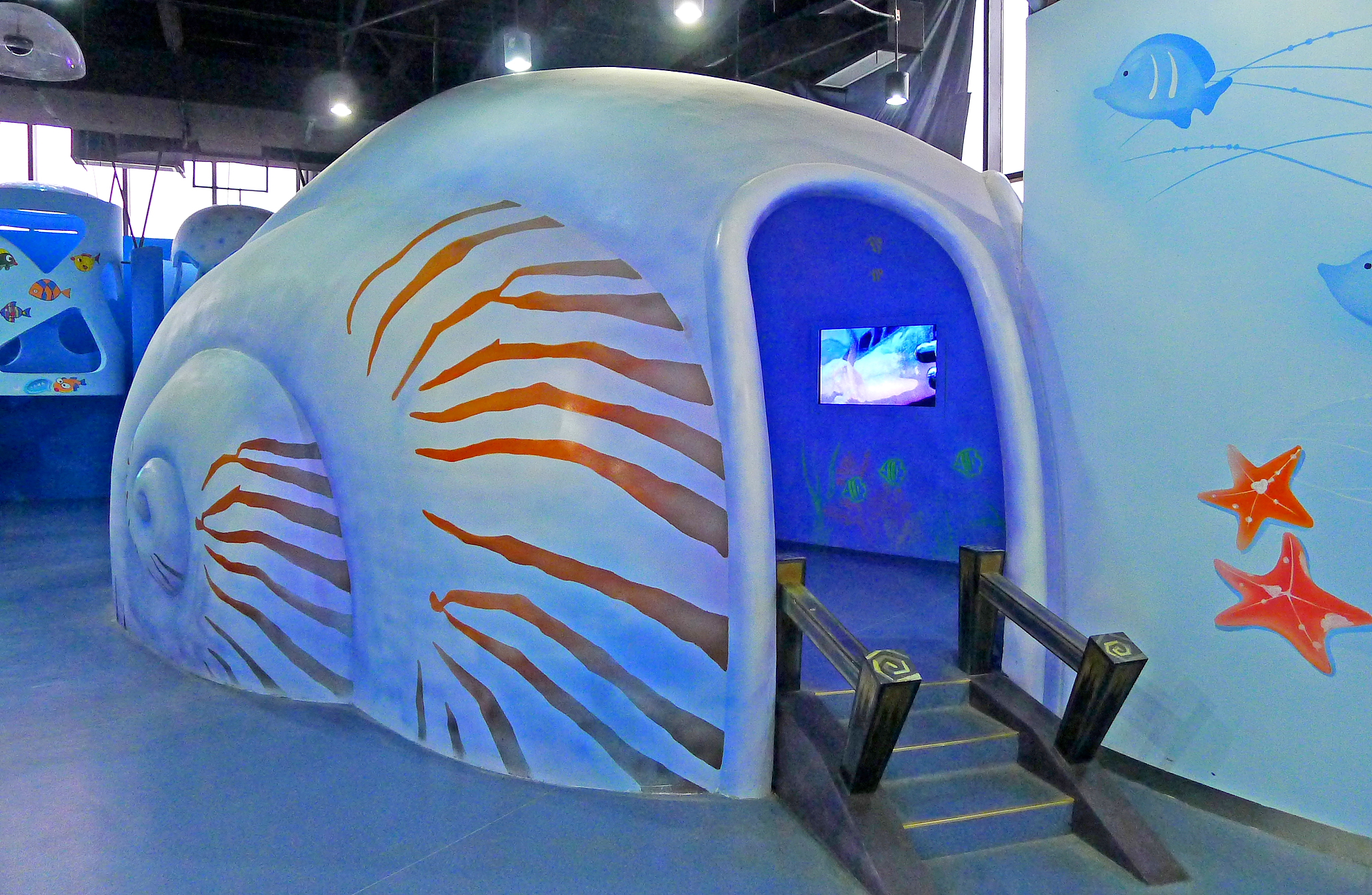  p>大丰海洋科技馆位于黄海之滨的大丰市,占地面积1.