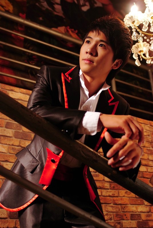  p>吴小龙,影视演员,1988年生于 a target="_blank" href="/item/海南