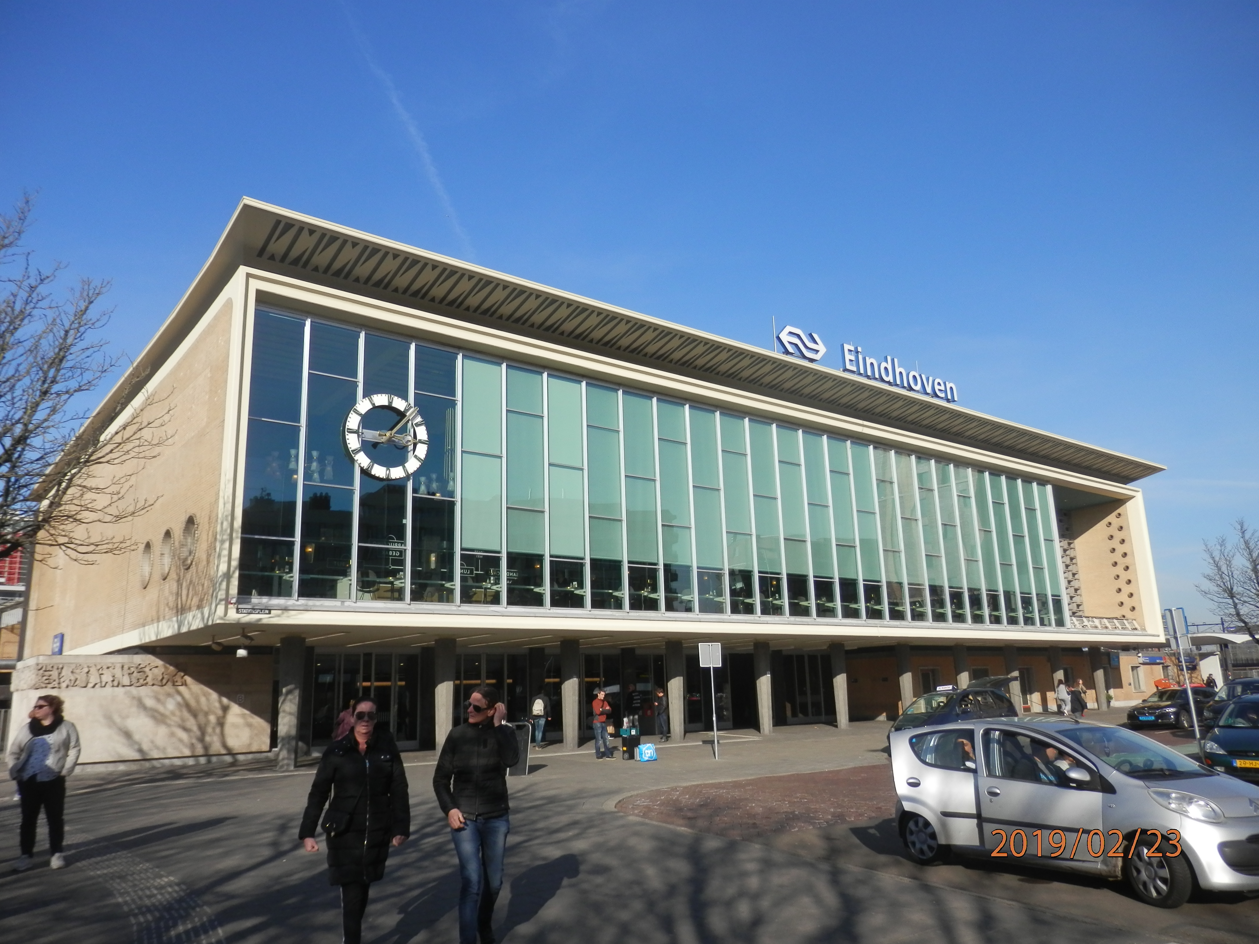  p>埃因霍温是一个充满创新的城市,也是荷兰第四大工业城,并且是欧洲