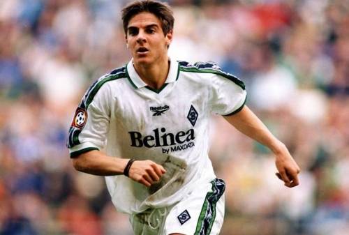  p>塞巴斯蒂安·代斯勒(sebastian deisler),1980年1月5日出生于德国