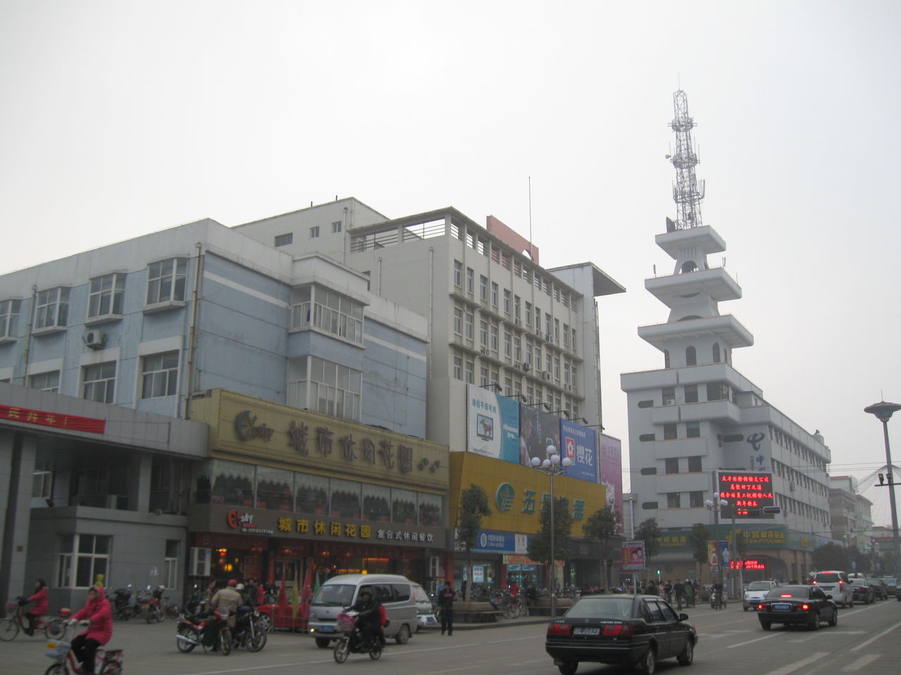 district),简称赣榆cbd,地处赣榆县城黄海路和华中路的交汇地带