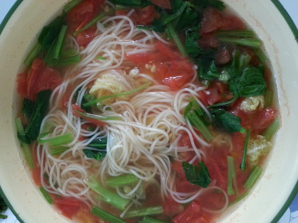 西红柿菠菜面
