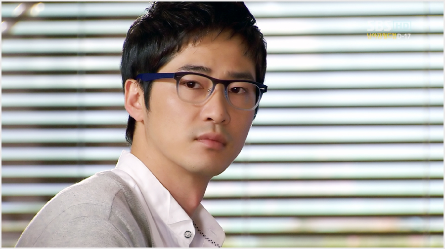 《咖啡屋》是韩国sbs电视台于2010年5月17日在月火档播出的电视剧,由 