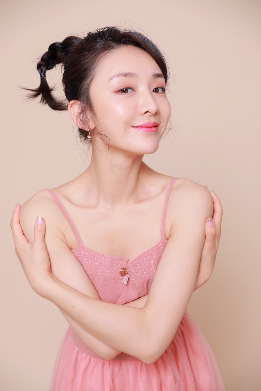 王雯泽,中国内地青年 a target="_blank" href="/item/女演员/8746382