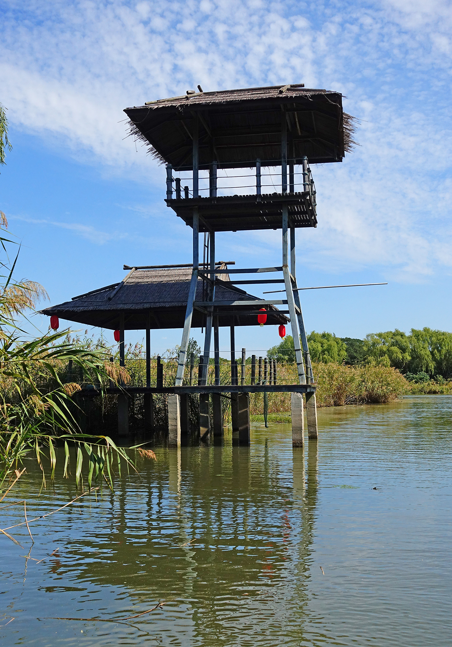  p>大纵湖旅游景区位于江苏 a href="#" data-lemmaid="5096789">盐城