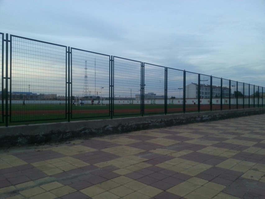 多伦县第三中学