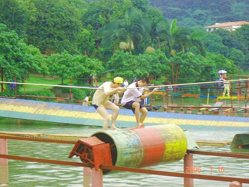  p>广州笑翻天乐园属于省级重点旅游 a href="#" data-lemmaid="