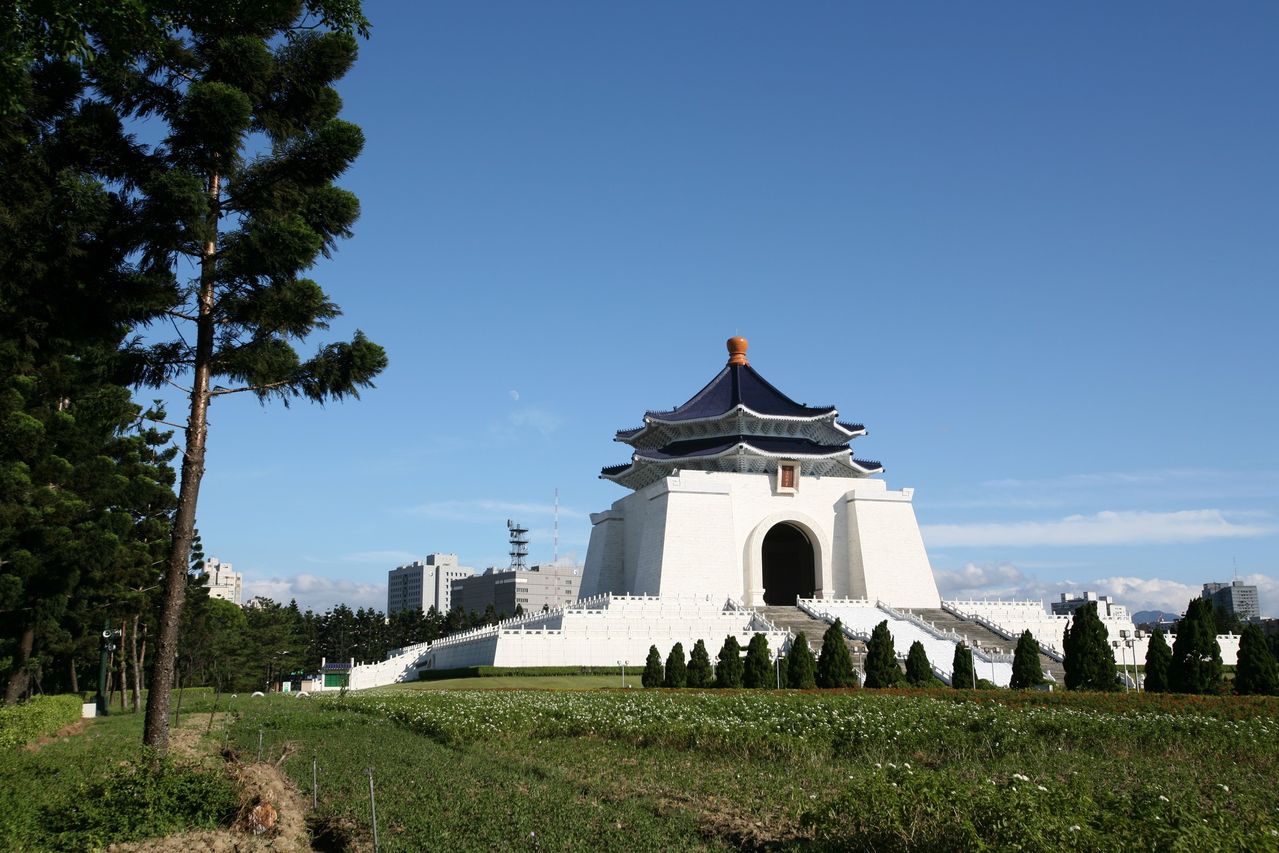 e33c">中正纪念堂(chiang kai-shek memorial hall),位于中国台湾省 a