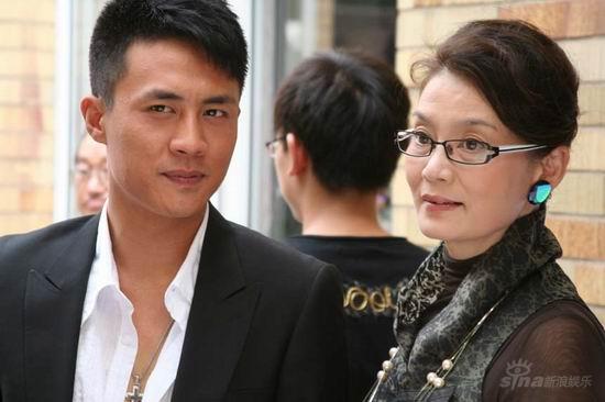  p>《非亲父子》是一部伦理悬疑剧.