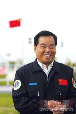  p>《通天神箭》是2011年中国宇航出版社出版的图书,作者是黄春平.