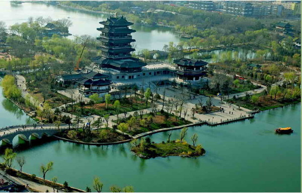  p>济南,别称 a target="_blank" href="/item/泉城/4606" data-lemma