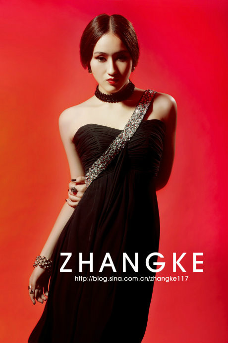 帕尔维娜·多力红