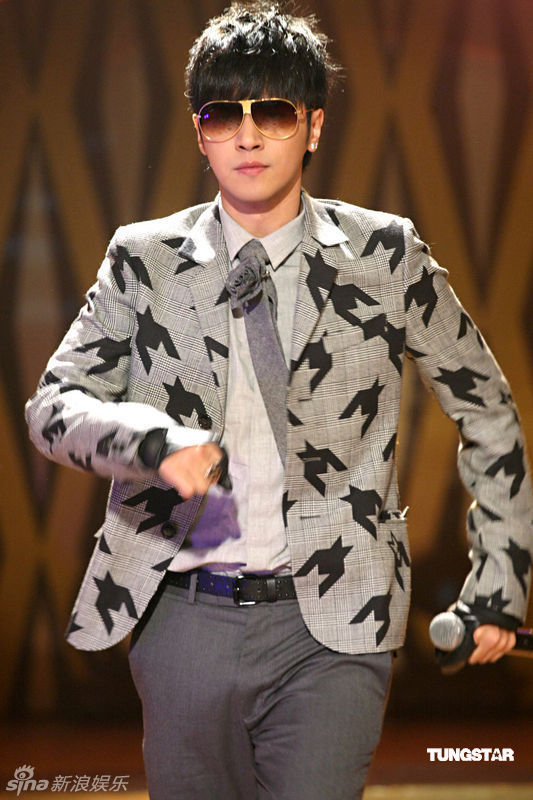  p>猪哥亮(xiexinda,1946年12月5日-2017年5月15日),本名谢新达,1946