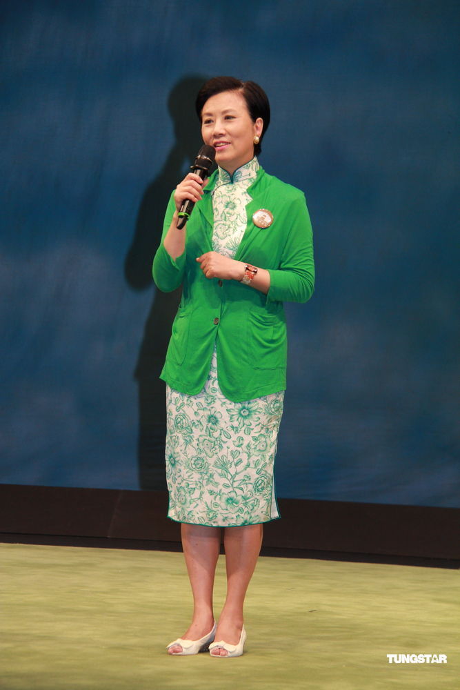 汪明荃