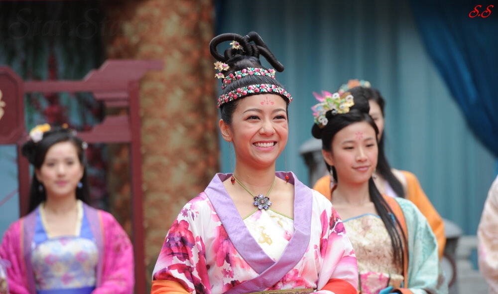  p>《味想天开》是香港电视广播有限公司制作的古装喜剧.