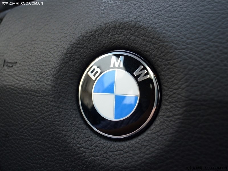 德国汽车品牌,宝马的车系有i,x,z,纯数字4个车型,1,2,3,4,5,6,7,8等几