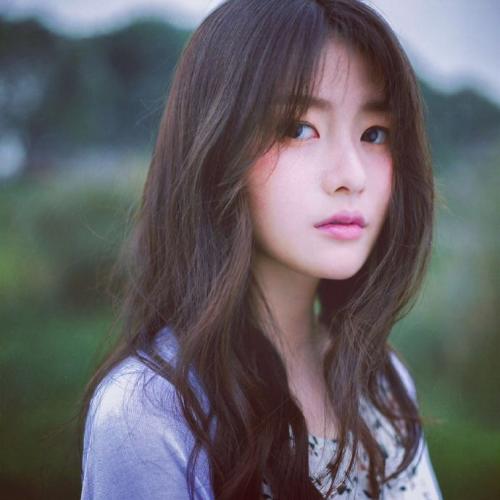  p>《彼此的过去》是詹思祺演唱的一首歌曲,由詹思祺本人作词作曲,于