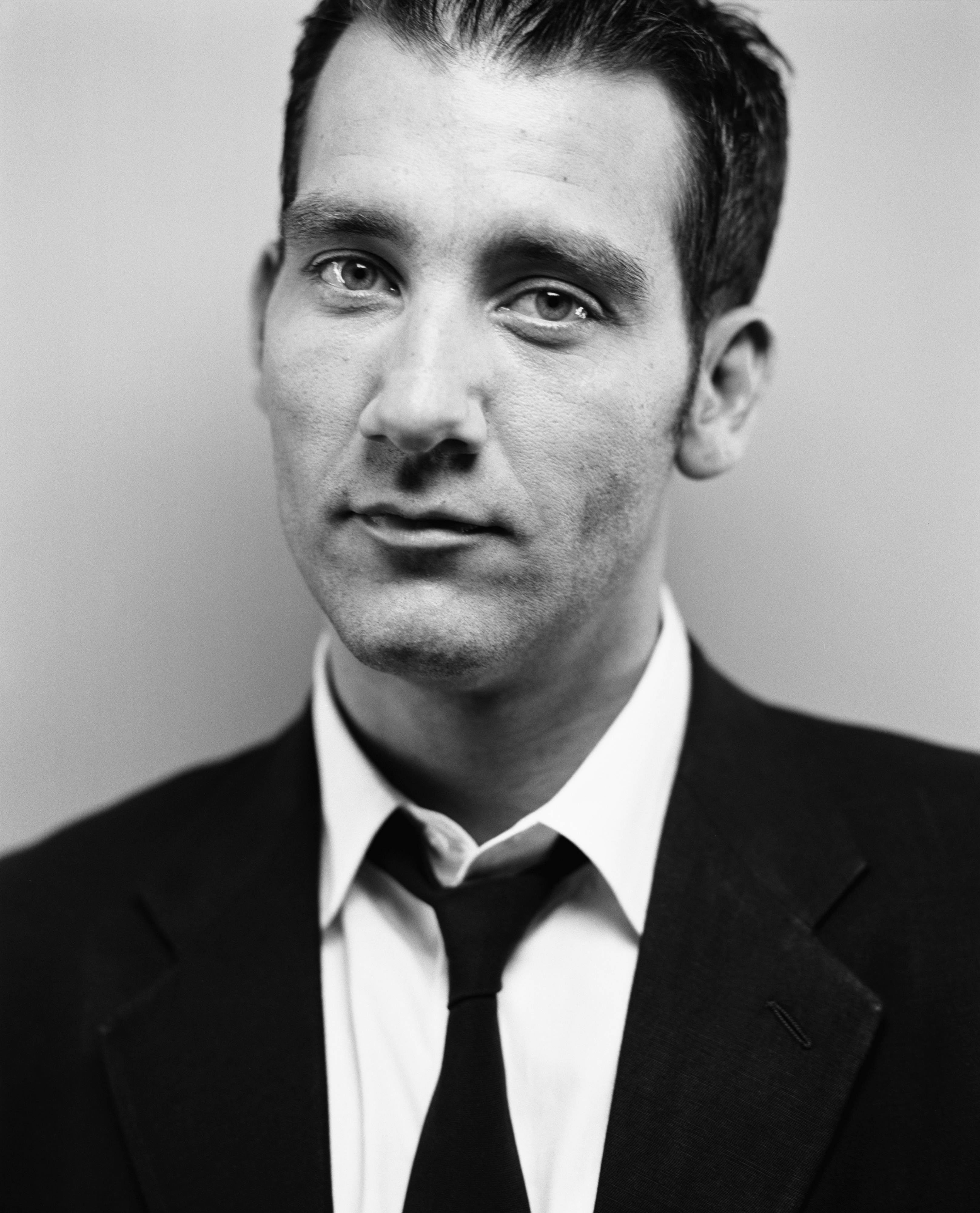  p>克里夫·欧文(clive owen),1964年10月3日出生于英国考文垂沃里克