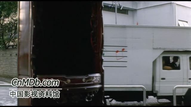 爱上尸新娘,香港恐怖片,导演是<a href="#" data