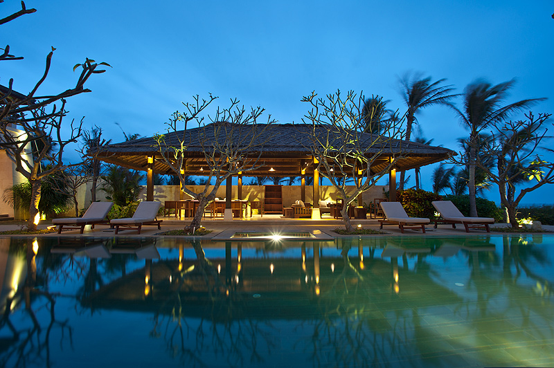  p data-id="gnx421f9o0">香水湾1号距三亚65公里,50分钟车程,位处