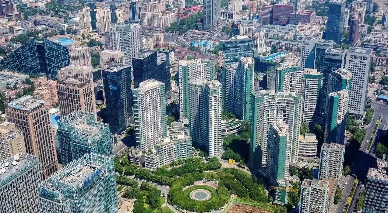 新城国际23由北京万置房地产开发有限公司开发建设,该项目位于朝阳区