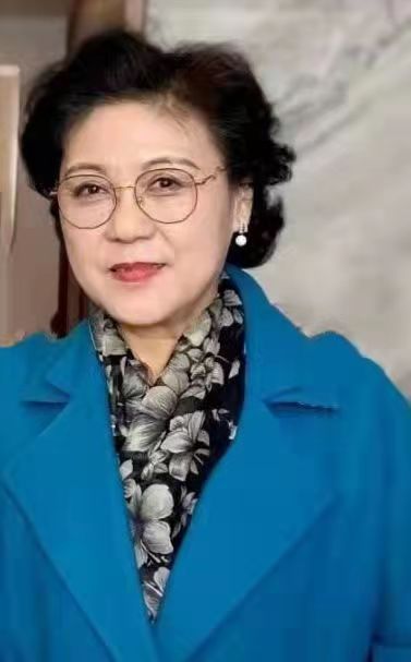 王坤