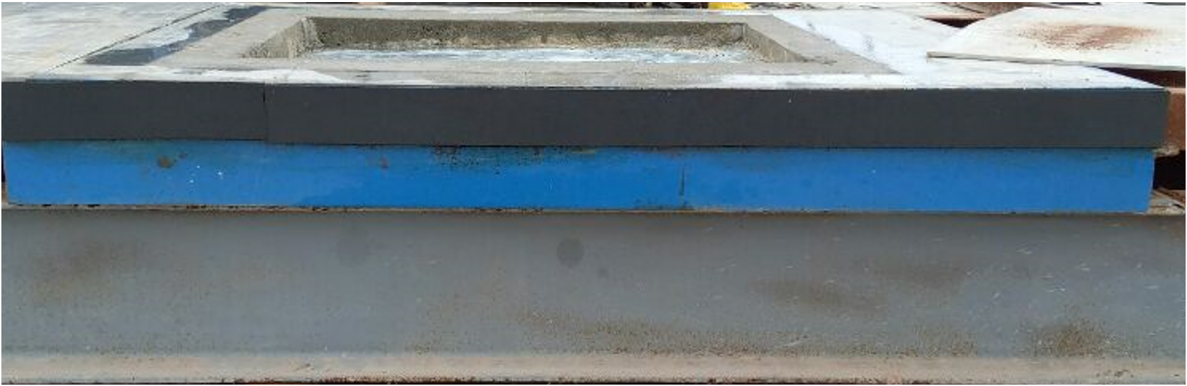 钢砼叠合式预制箱梁台座施工工法