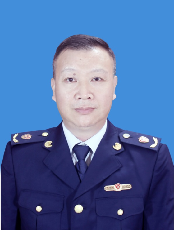  /p> p data-id="snoyb6tm3ffl">现任广西南宁市青秀区市场监督管理局