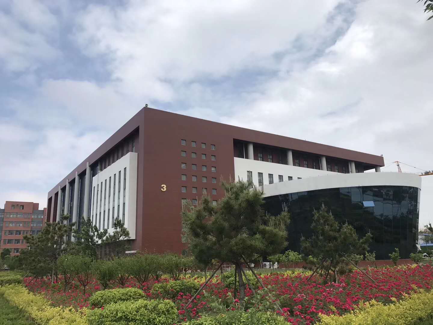  p> b>山东信息职业技术学院 /b>坐落于 a target="_blank" href="