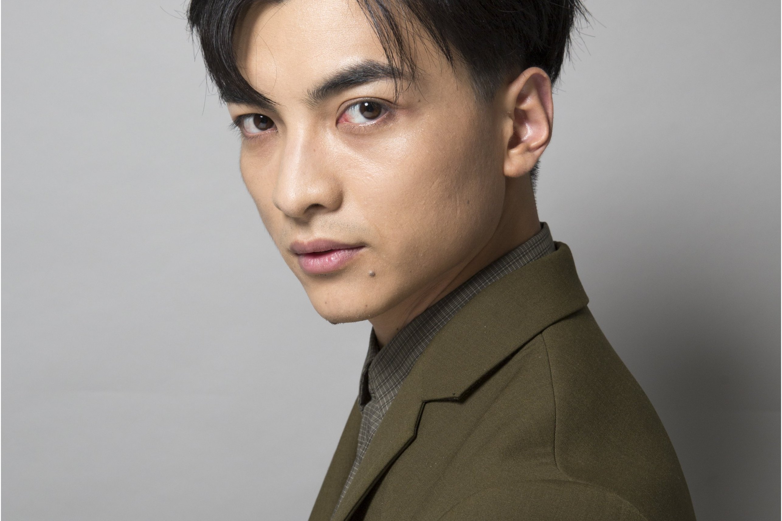  p>朱宣甫,中国内地男演员,毕业于中央戏剧学院.