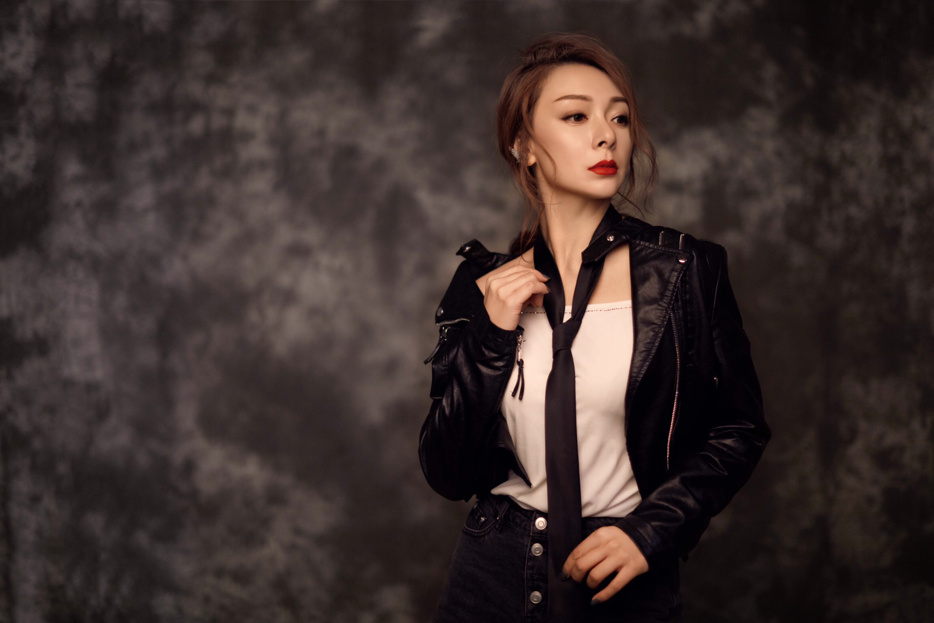  p data-id="gnauz8emek">刘薇,中国内地女演员 sup data-ctrid="2y63