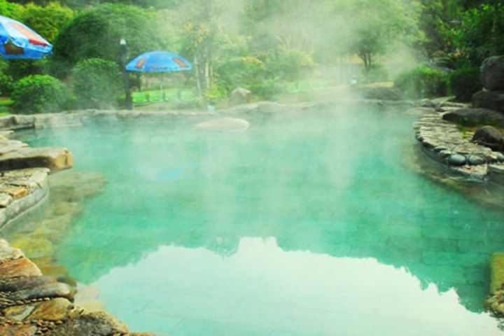 寻龙山温泉