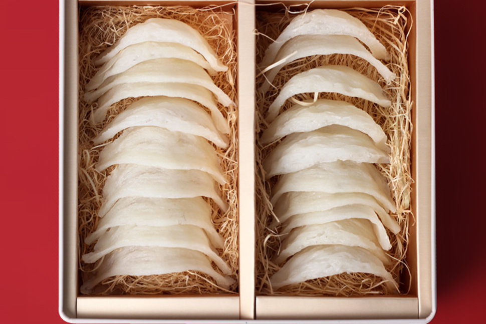  p data-id="gn83zjb43q">环保燕窝,是指燕屋的结构与普通屋没有分别