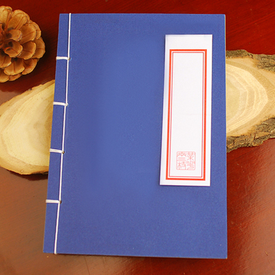  p>线装,是中国书籍装订形式发展史的一个阶段,是