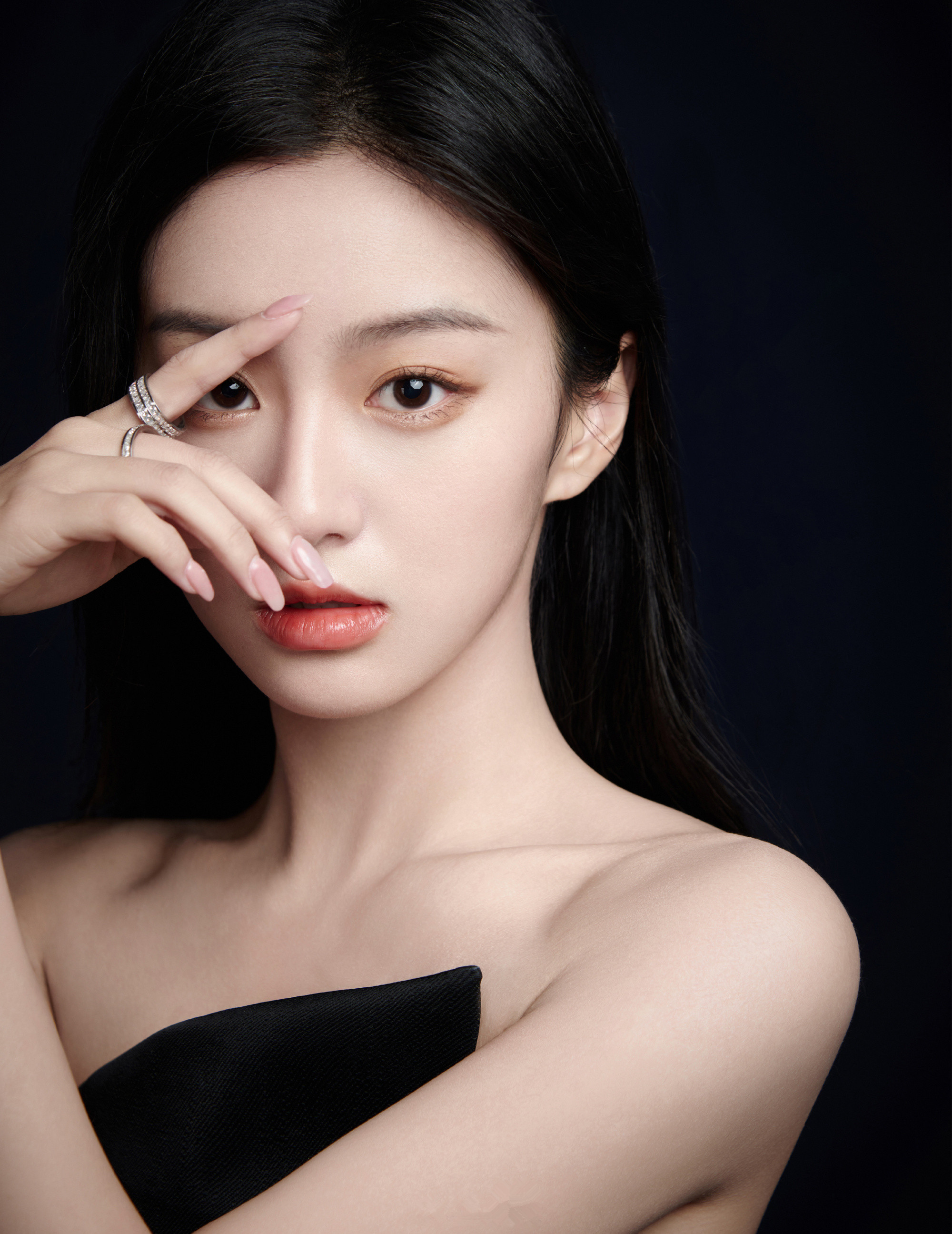  p data-id="sukuhdycftii">包上恩,2002年5月23日出生于 a target="