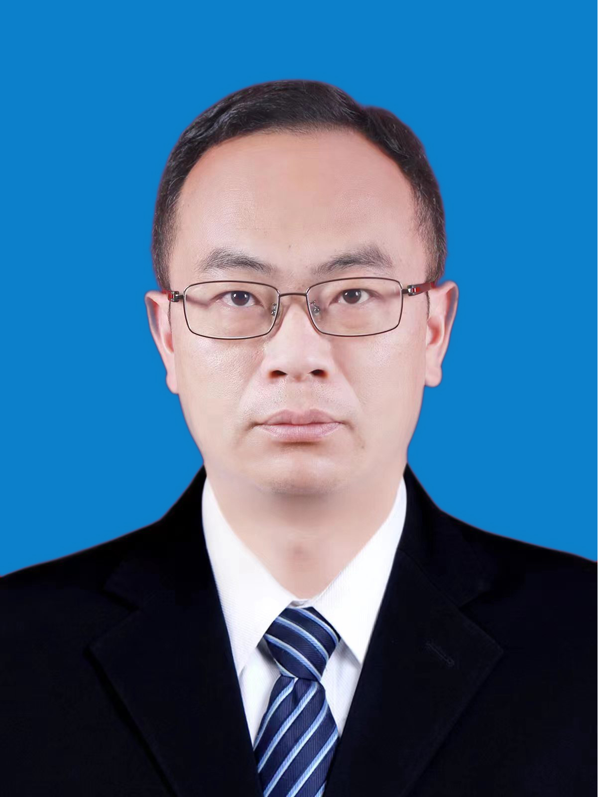 id="u4gotvioishl">现任贵州省桐梓县人民政府党组成员