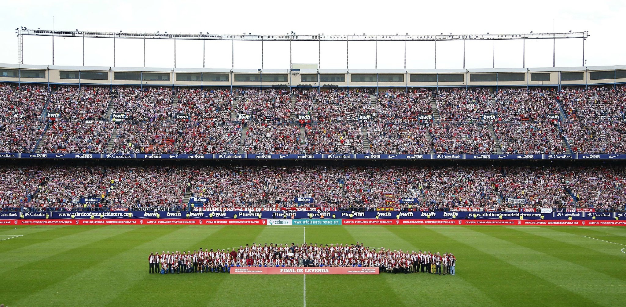 比森特·卡尔德隆球场