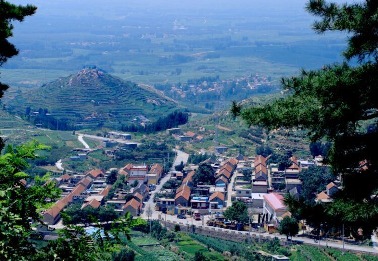  p data-id="gnaplptlgo">临涧镇,隶属于山东省临沂市平邑县,地处 a