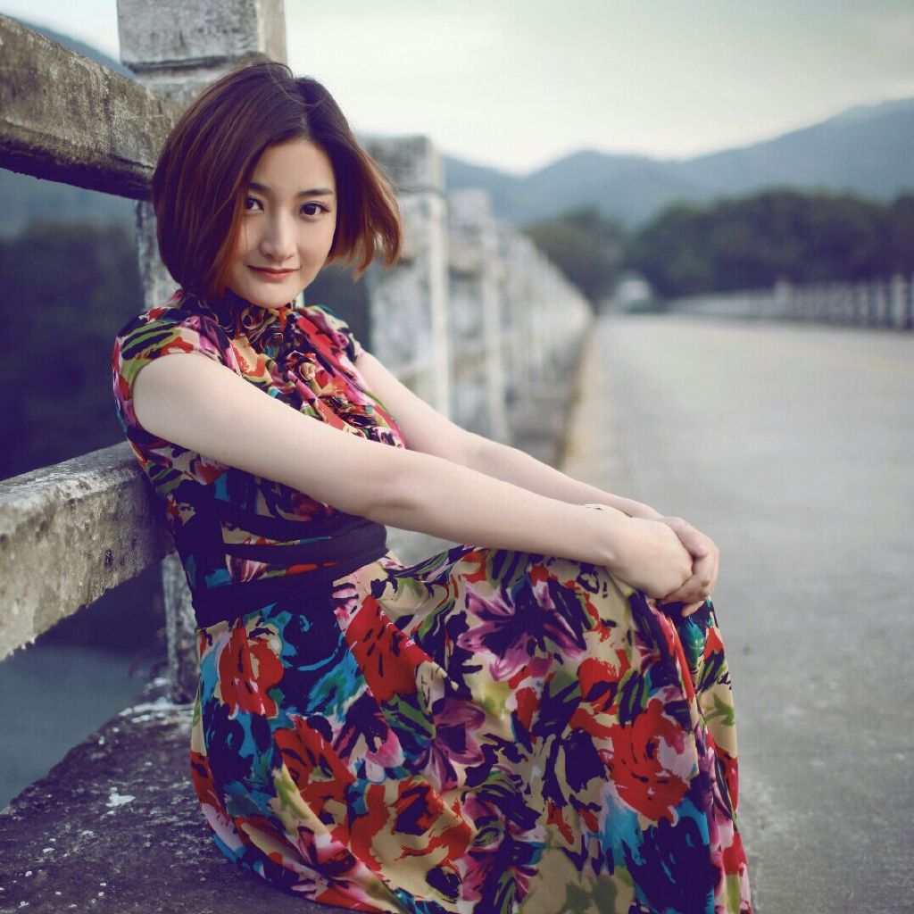 是歌手 a target="_blank" href="/item/云菲菲">云菲菲 /a>演唱歌曲