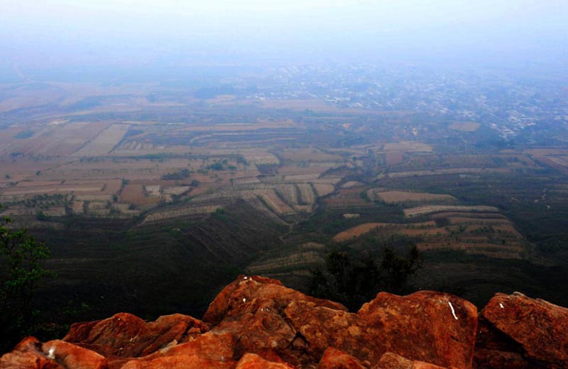  p data-id="gnvj09ftyh">五马山位于河北省石家庄市赞皇县,是赞皇