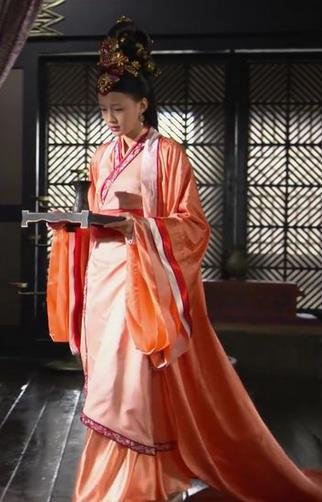  p>孙怡,1993年6月4日出生于吉林省集安市,中国内地影视女演员.