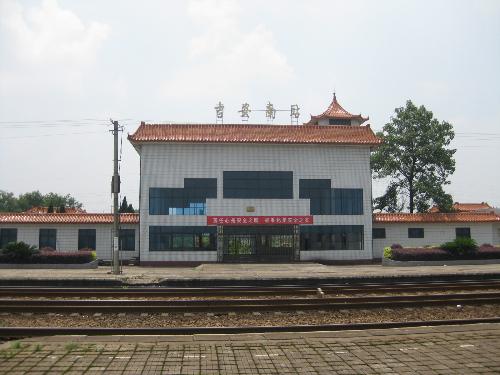  p>吉安县,隶属江西省 a target="_blank" href="/item/吉安市