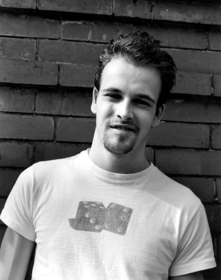  p> b>乔纳森·李·米勒 /b>(英文: b>jonathan lee miller /b>),昵称