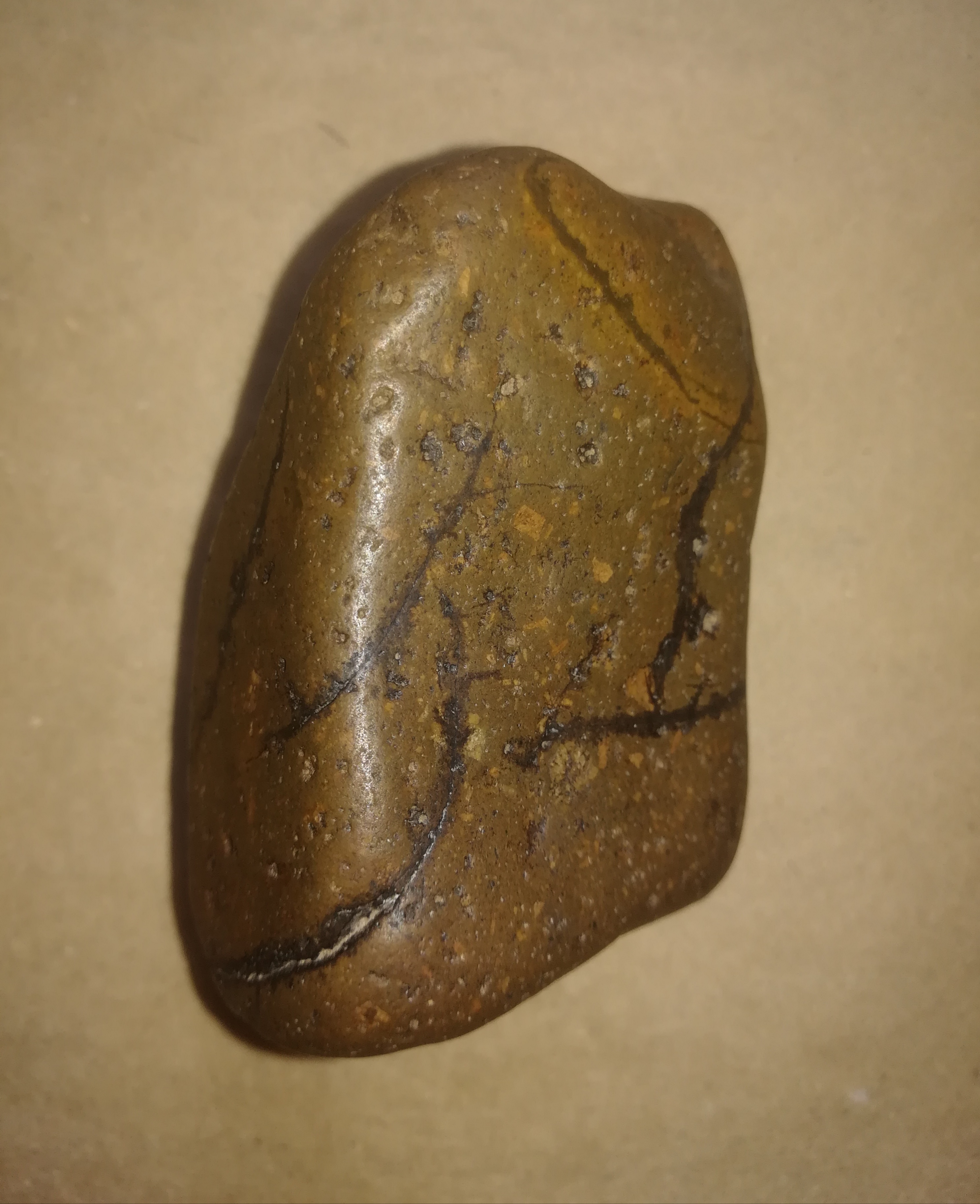  /a>形成的形状不一般的 a target="_blank" href="/item/石头/805"