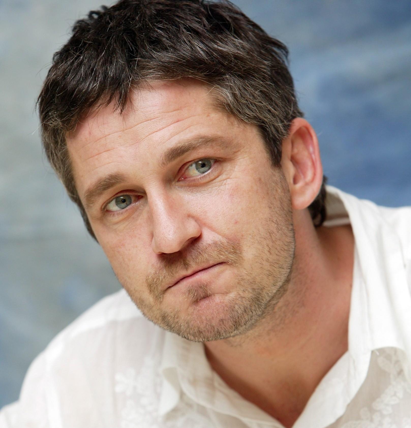 p>杰拉德·巴特勒(gerard butler),1969年11月13日出生于 a target="