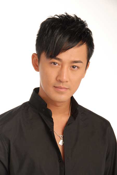  p>林峰,1979年12月8日生于福建厦门,中国香港影视男演员,流行乐歌手.