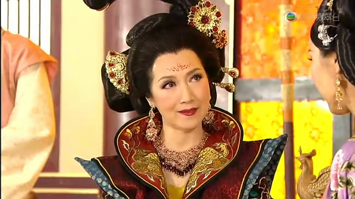  p>谢雪心,本名孔令馥.1953年11月1日出生,籍贯山东曲阜.