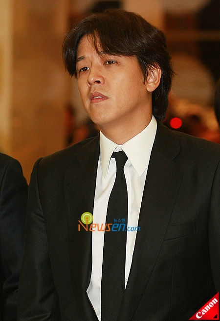 data-id="gnrtboj6w0">柳时元(         ),1972年10月6日出生于韩国尚