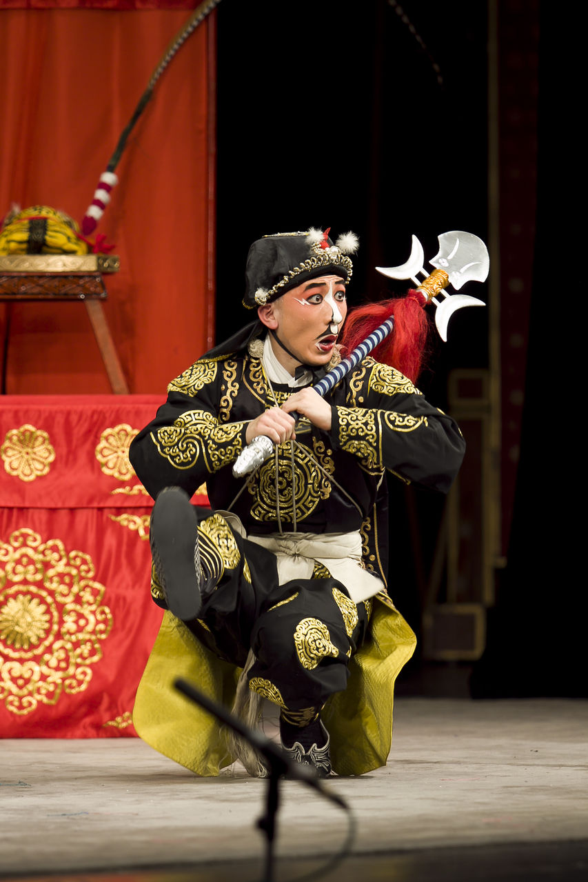 戴春荣老公郝杰