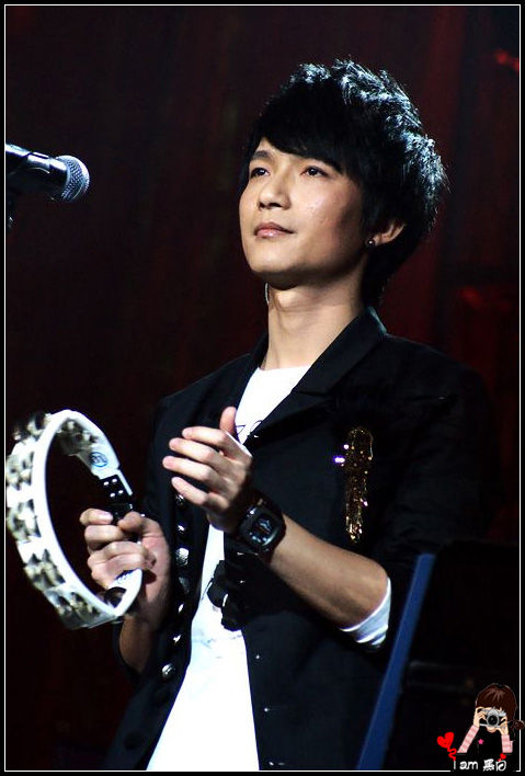  p>陈楚生,1981年7月25日出生于海南省三亚市,祖籍广东省普宁市,中国